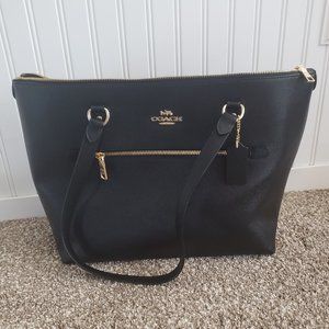Coach Tote
